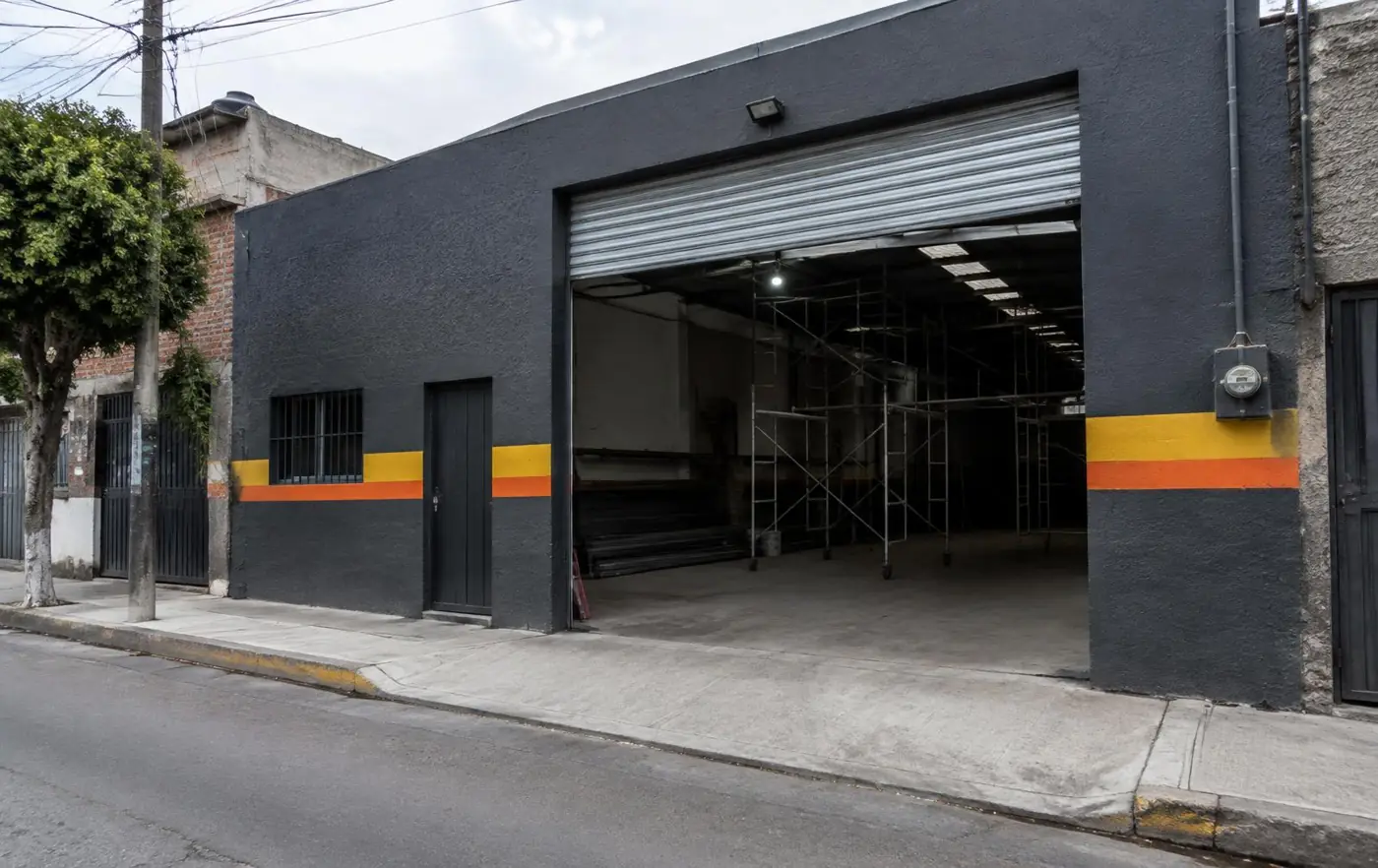 Fachada de bodega (imagen ilustrativa)
